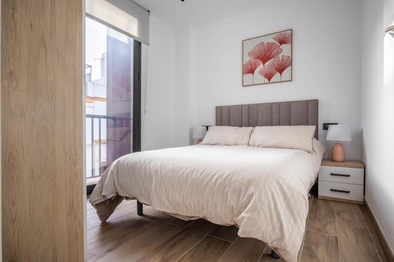 Nervion Suites 1 - Vacacional Sevilla Exterior foto
